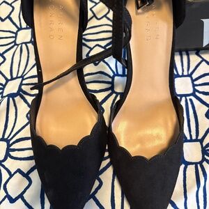 Laura Conrad heels